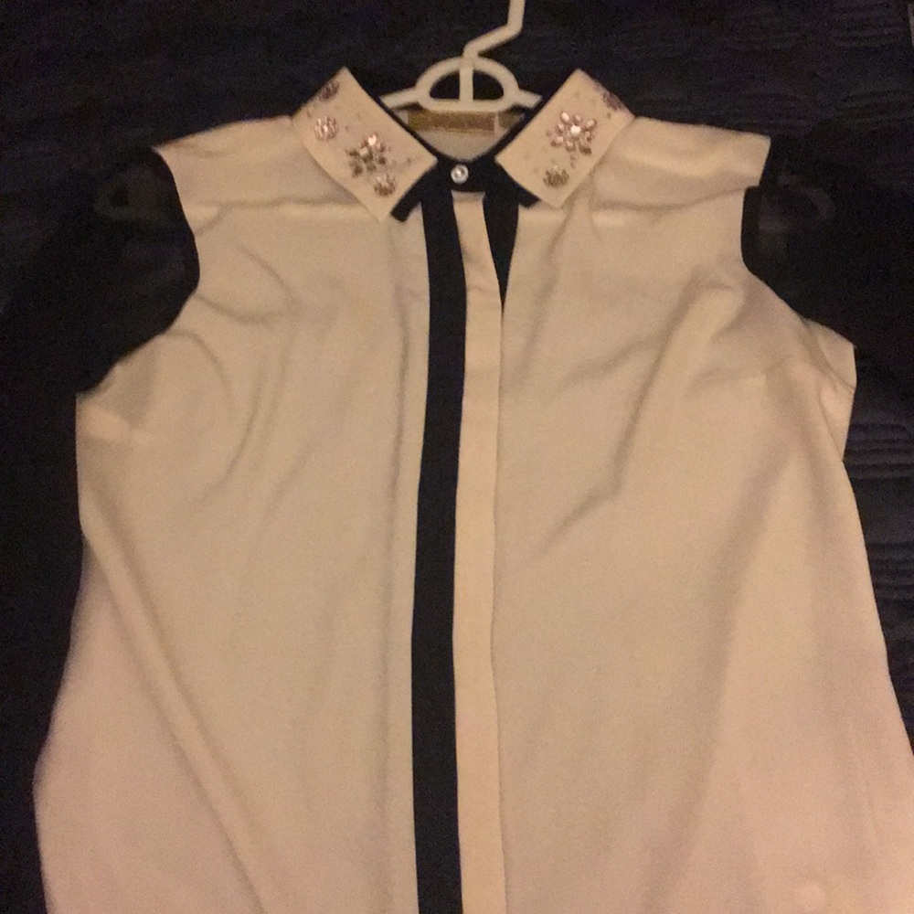 Princess Vera wang collared blouse button down